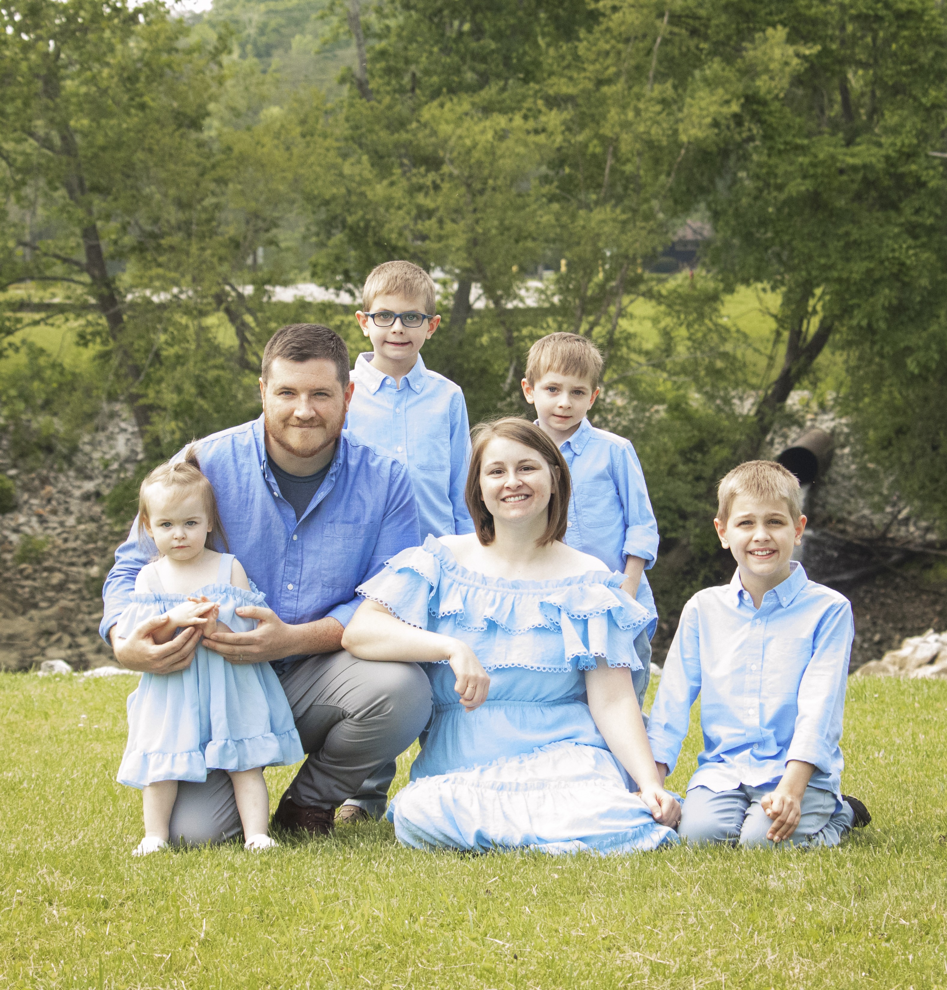 Wade and Kellie Kidd with family